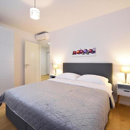 Ophelia Apartment With Parking Zagreb Dış mekan fotoğraf